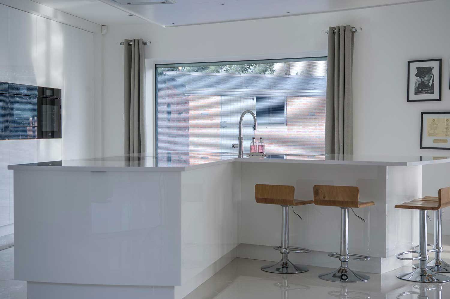 Blinds in Glass in Baldock: integral blinds in a white gloss kitchen window